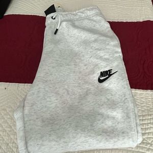 Women’s Nike Sweatpants x-small